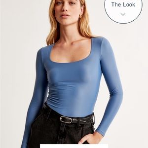 Square neck long sleeve top